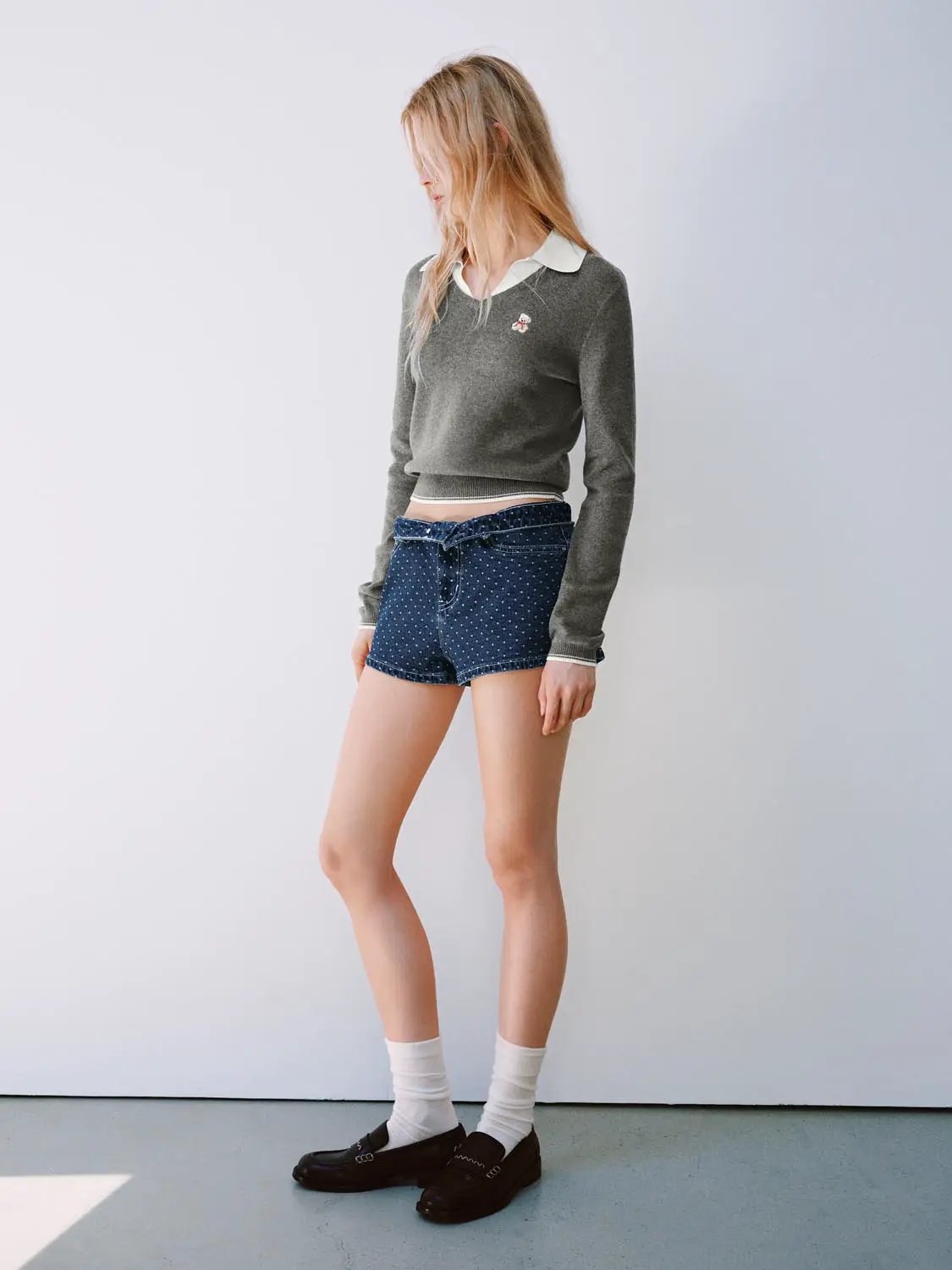 Collar Embroidered Cotton V-neck Long Sleeve Pullover