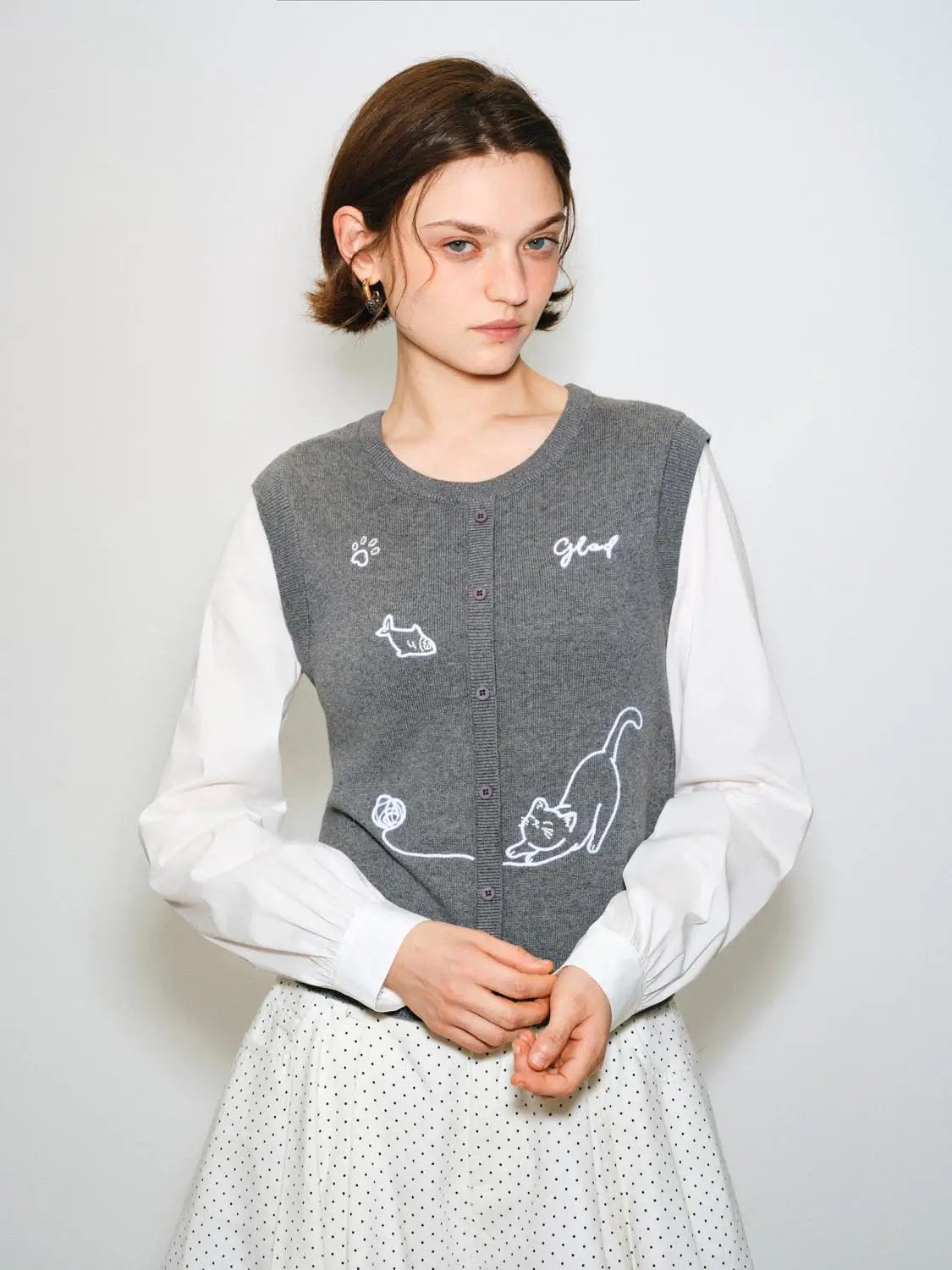 Embroidered Cat Pattern Crew Neck Cotton Knitted T-shirt