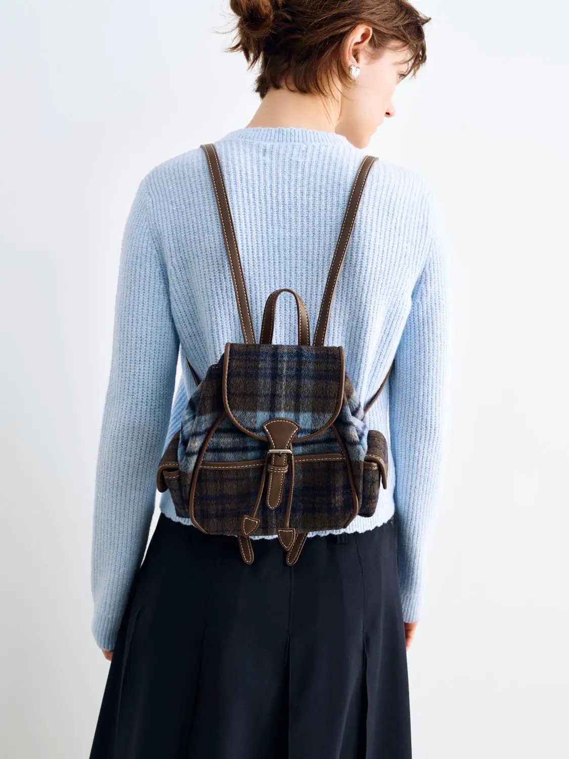 Bow Front Ribbed Crew Neck Long Sleeve Cardigan