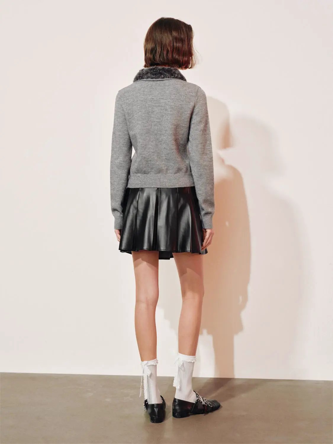Faux Fur Collar Button Front Fitted Long Sleeve Knit Cardigan